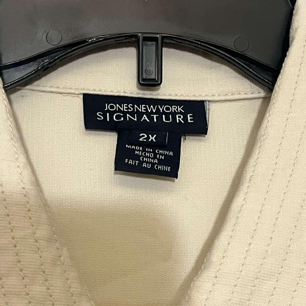 Jones New York Cream Trench Coat size: 2X - Picture 2 of 2